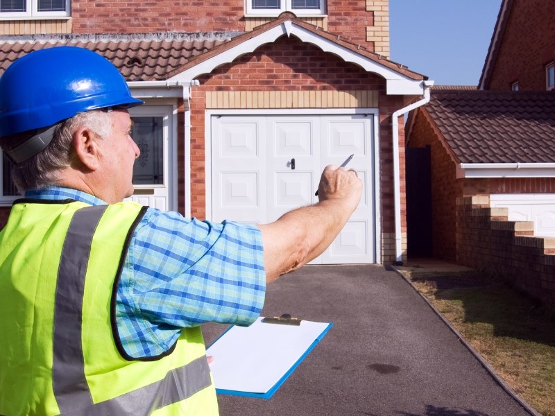 surveyor-in-home